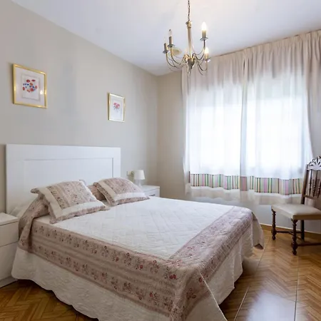 Apartment Piso En Casa Montalvo ,